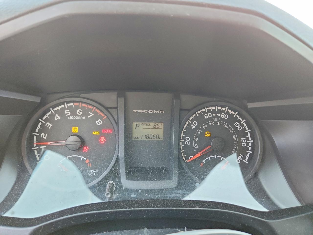 2017 TOYOTA TACOMA