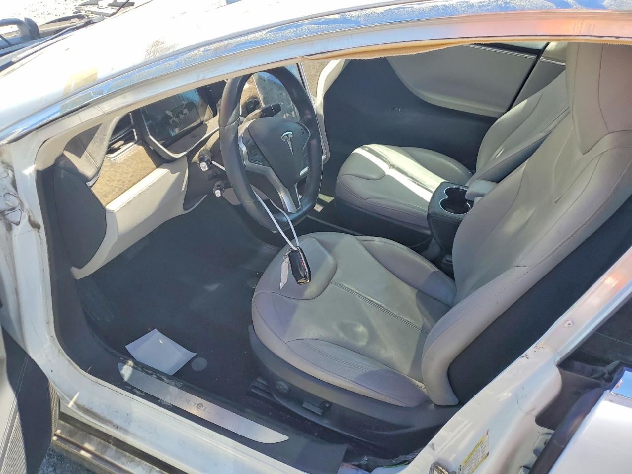 2014 TESLA MODEL S