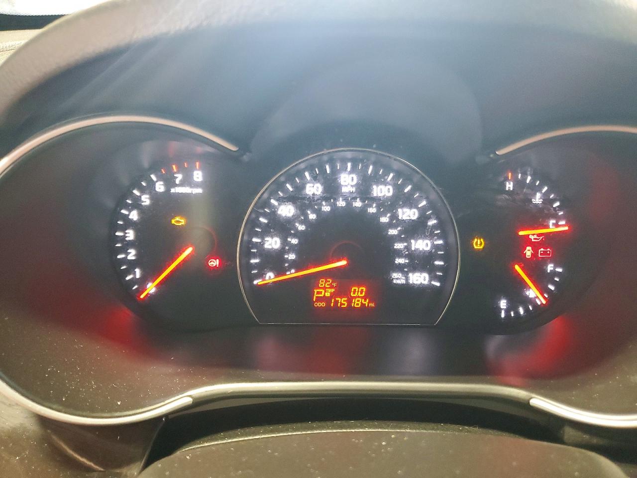 2014 KIA SORENTO