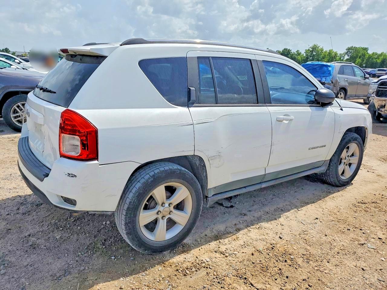 2011 JEEP COMPASS