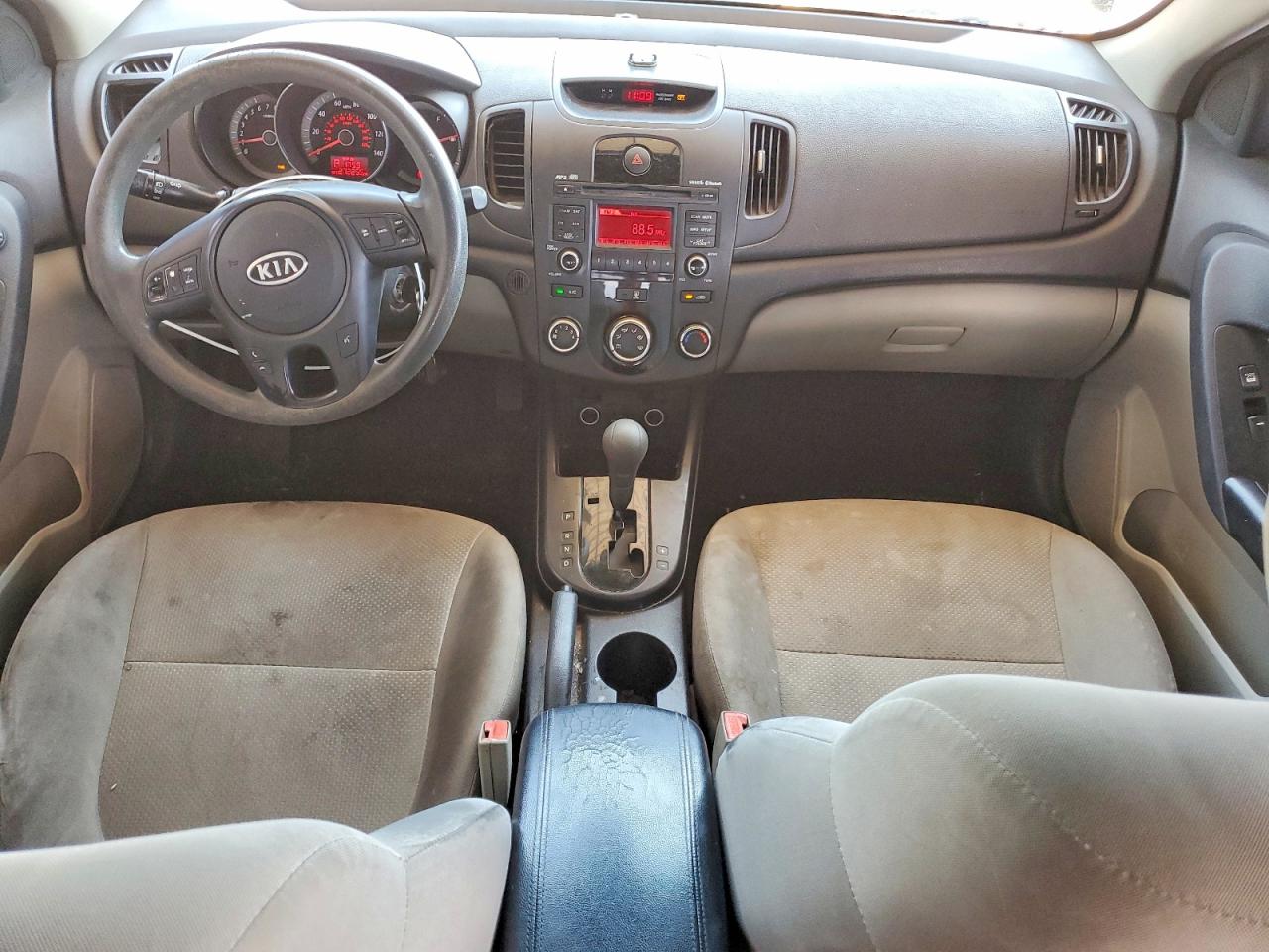 2010 KIA FORTE