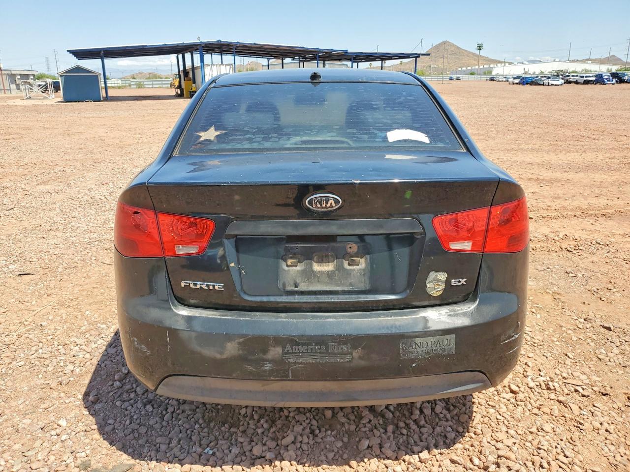2010 KIA FORTE