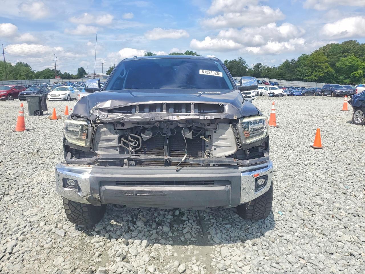 2018 TOYOTA TUNDRA