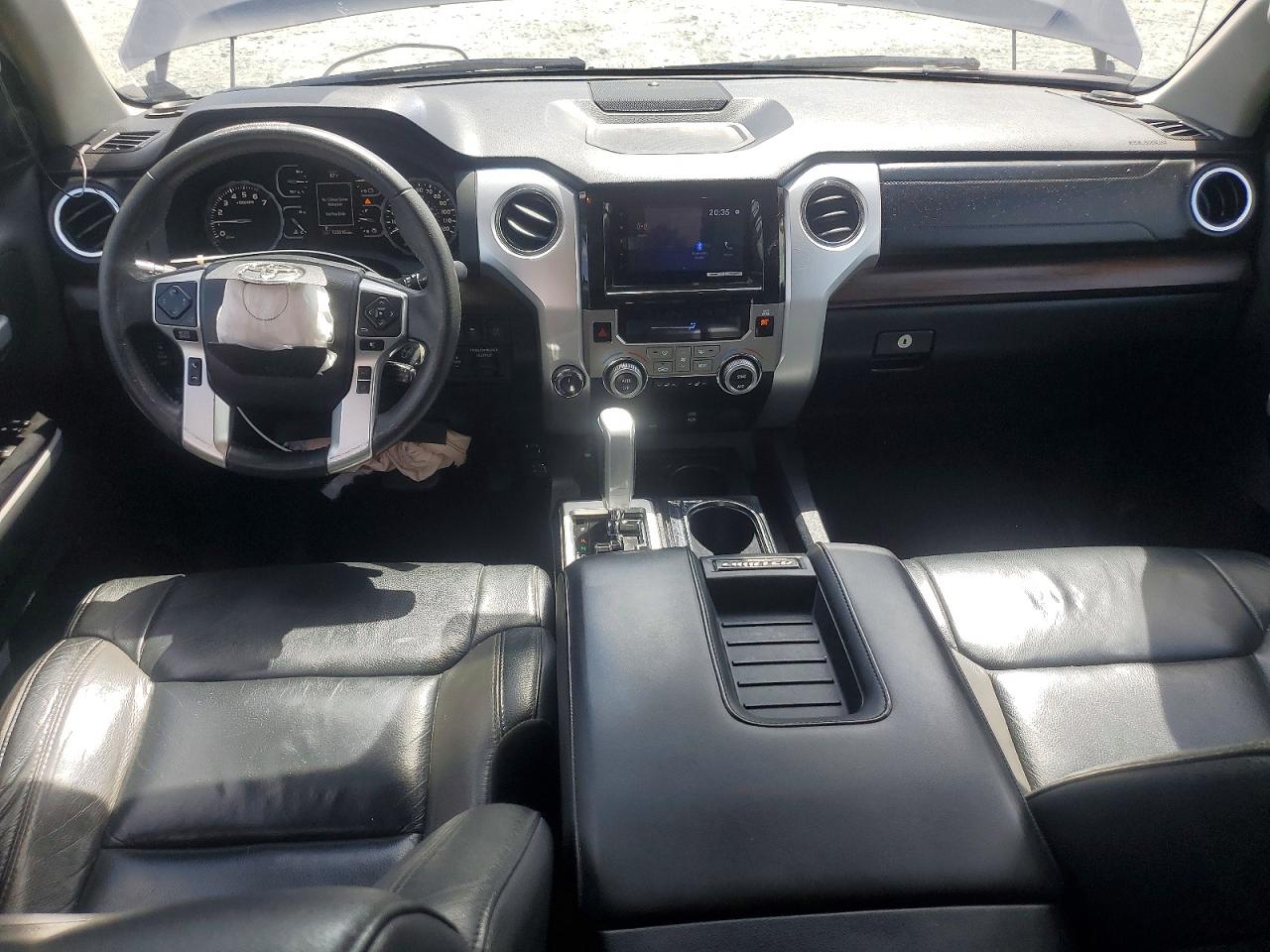 2018 TOYOTA TUNDRA
