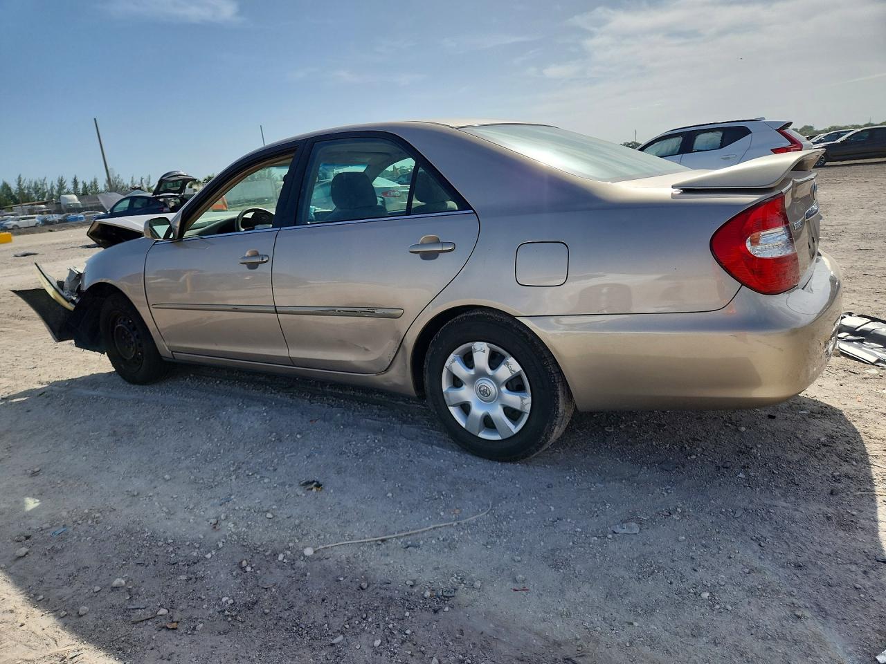 2002 TOYOTA CAMRY