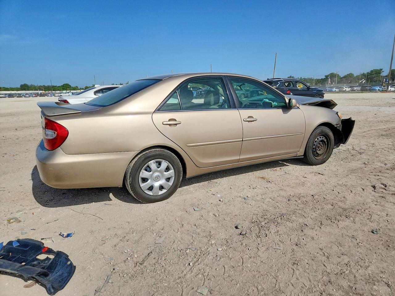 2002 TOYOTA CAMRY