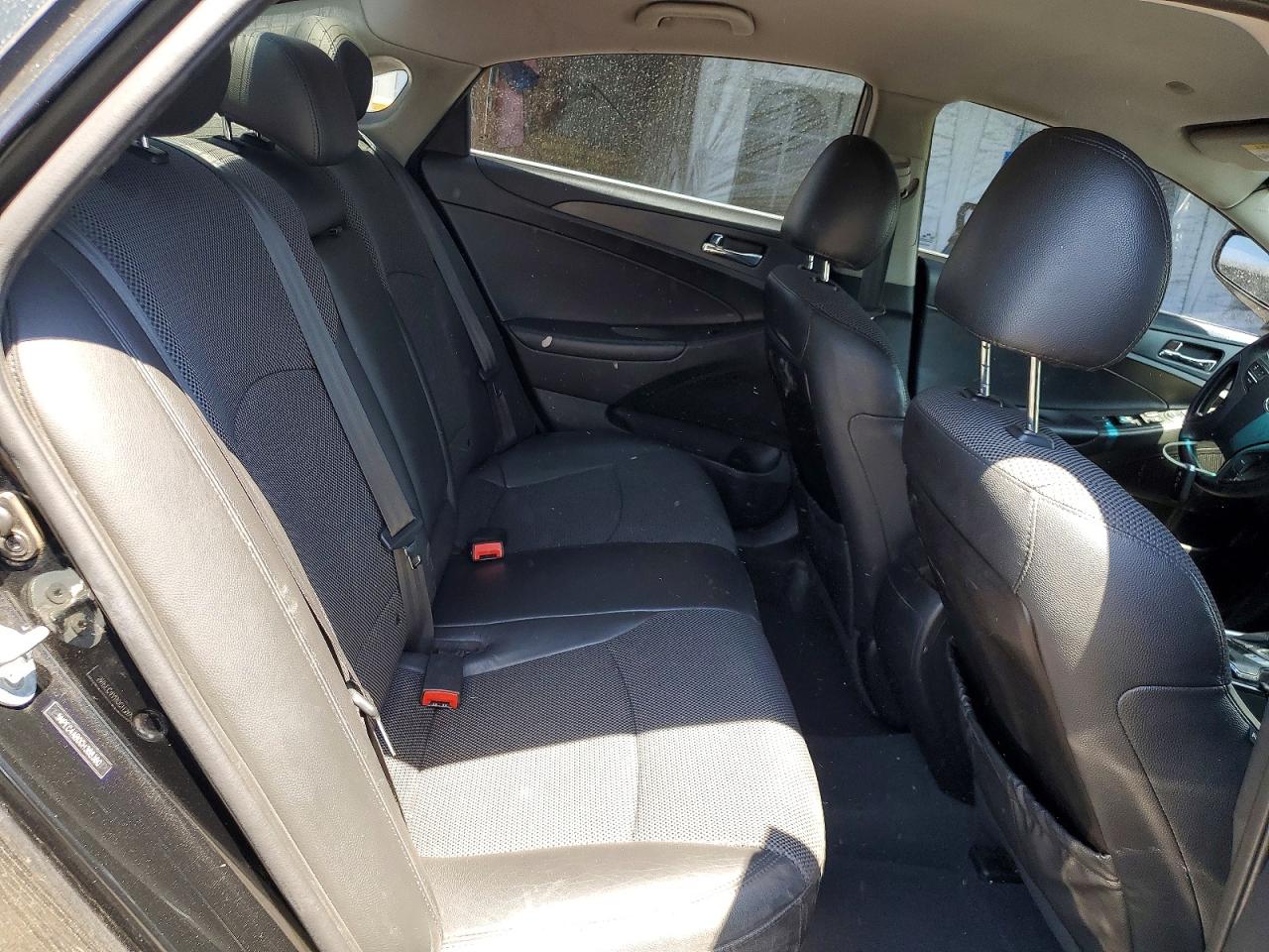 2012 HYUNDAI SONATA