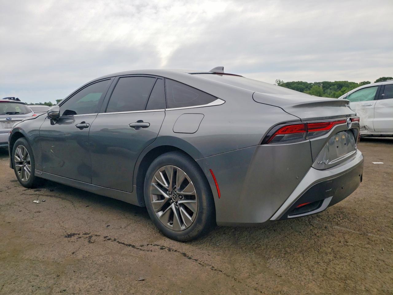 2022 TOYOTA MIRAI