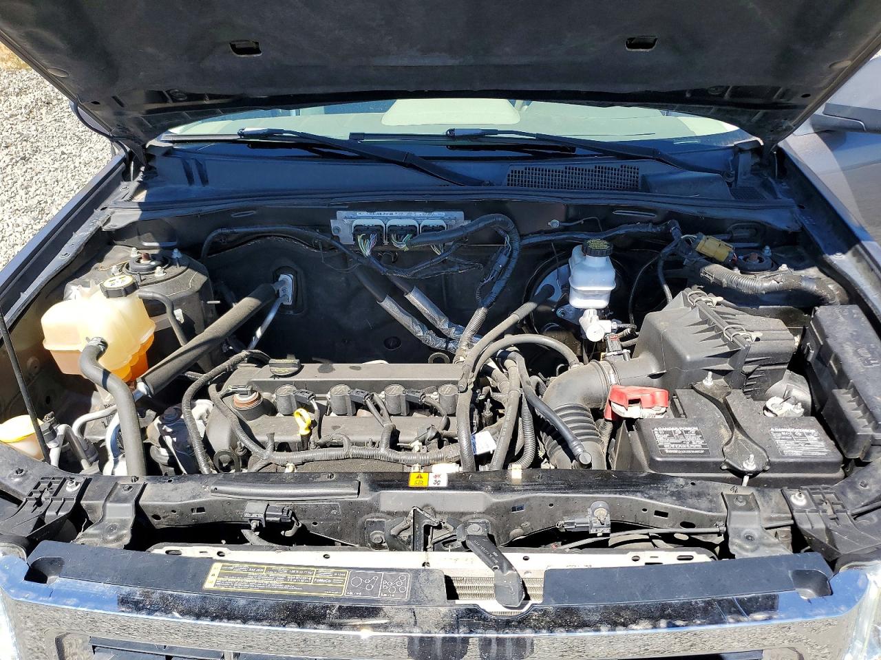 2010 FORD ESCAPE