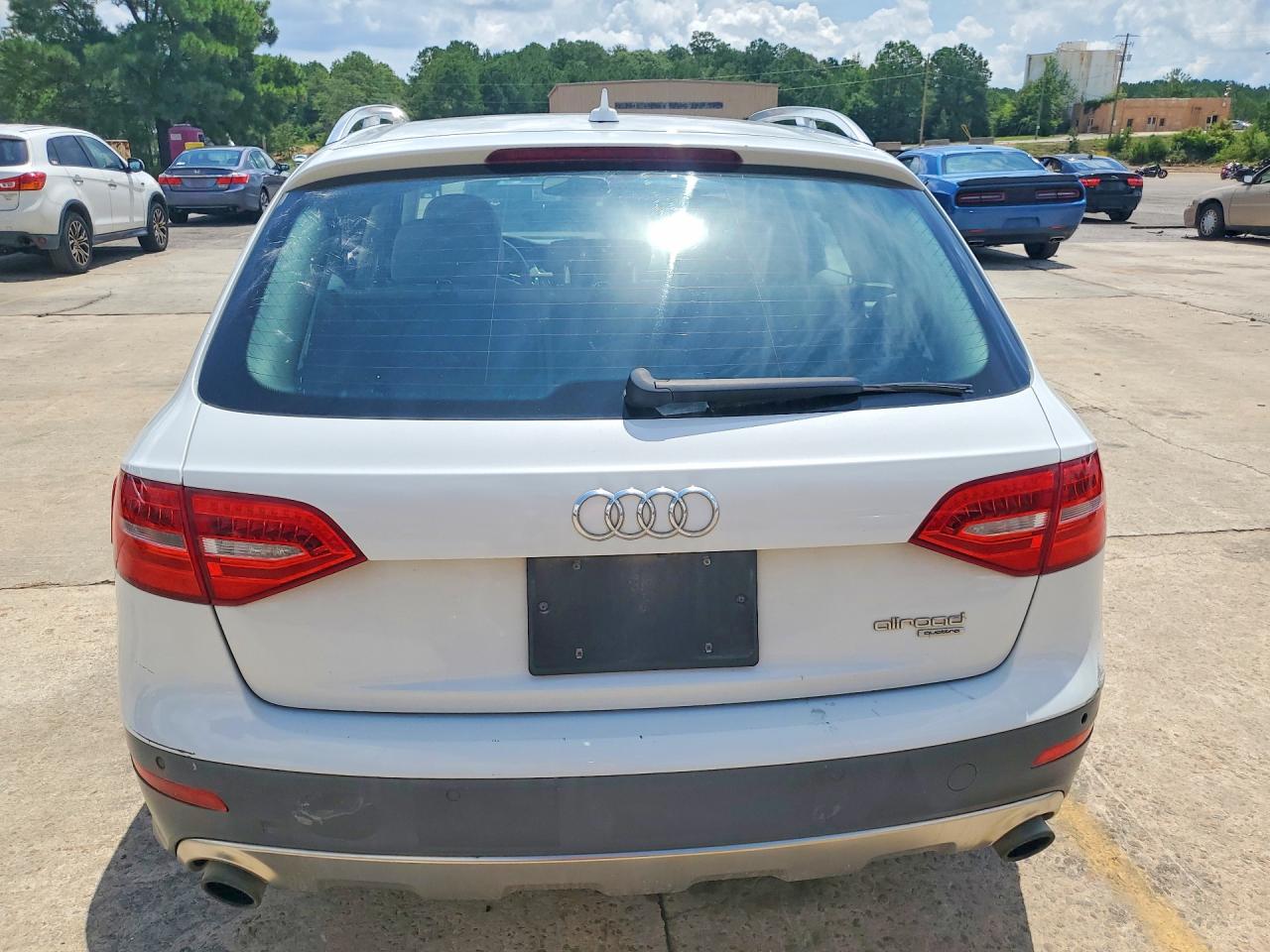 2013 AUDI A4