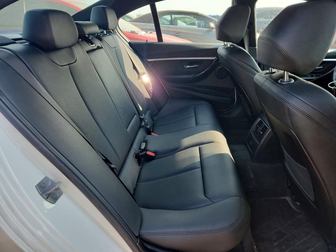 2017 BMW 3 SERIES