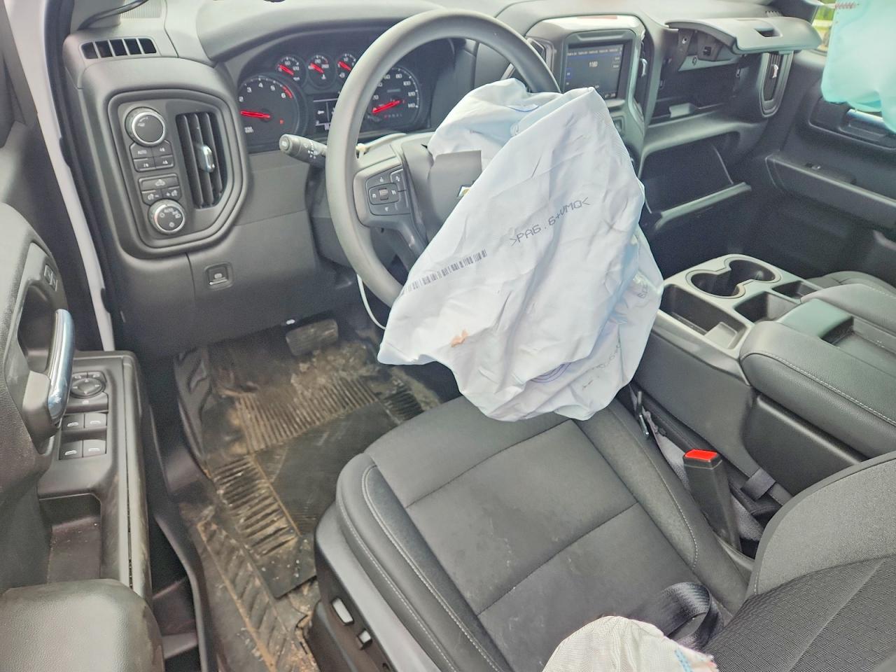 2023 CHEVROLET SILVERADO