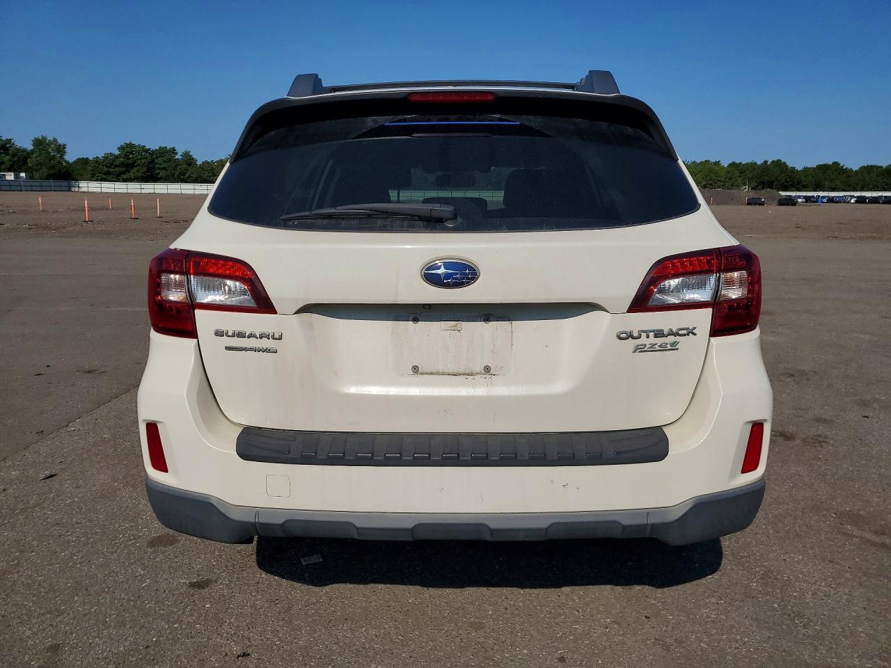 2015 SUBARU LEGACY