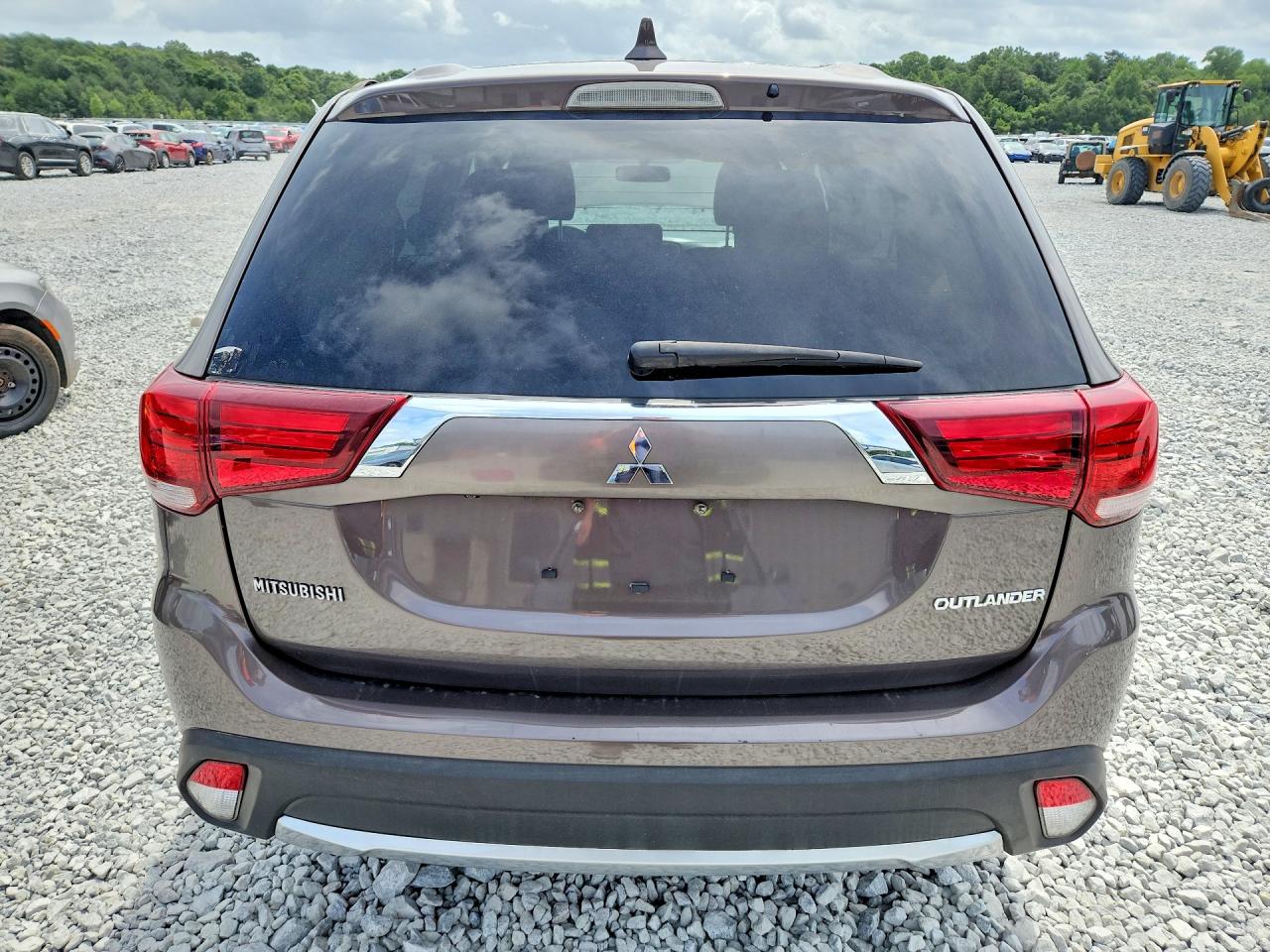 2018 MITSUBISHI OUTLANDER