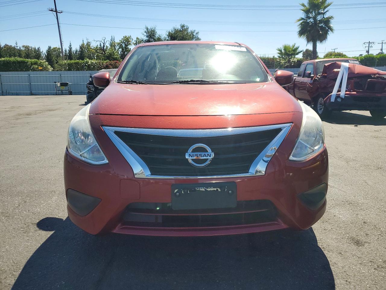 2018 NISSAN VERSA