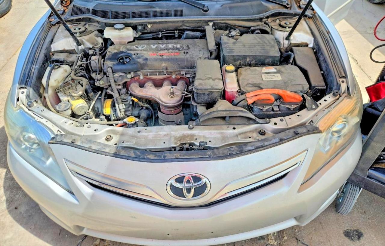 2011 TOYOTA CAMRY