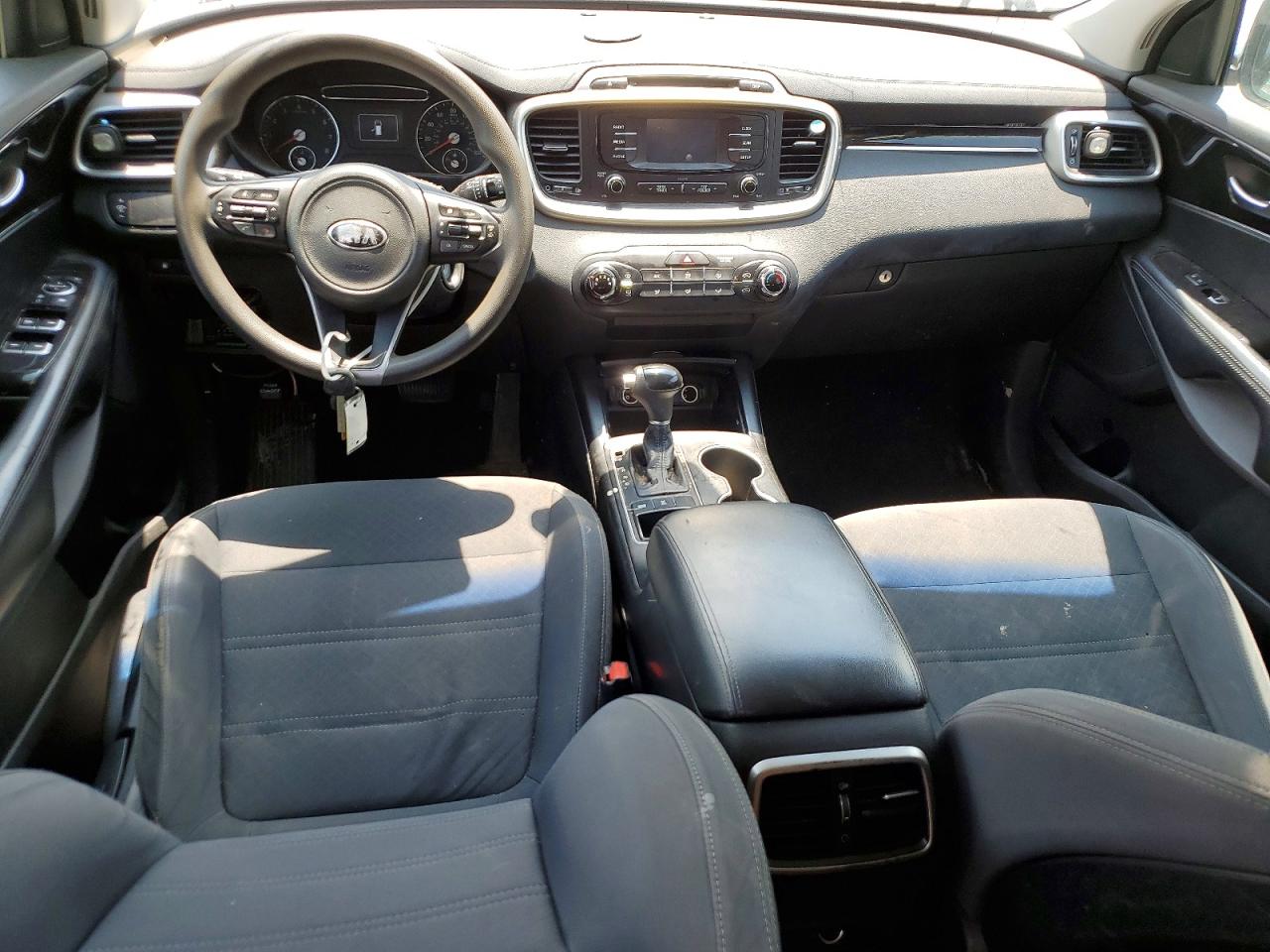 2017 KIA SORENTO