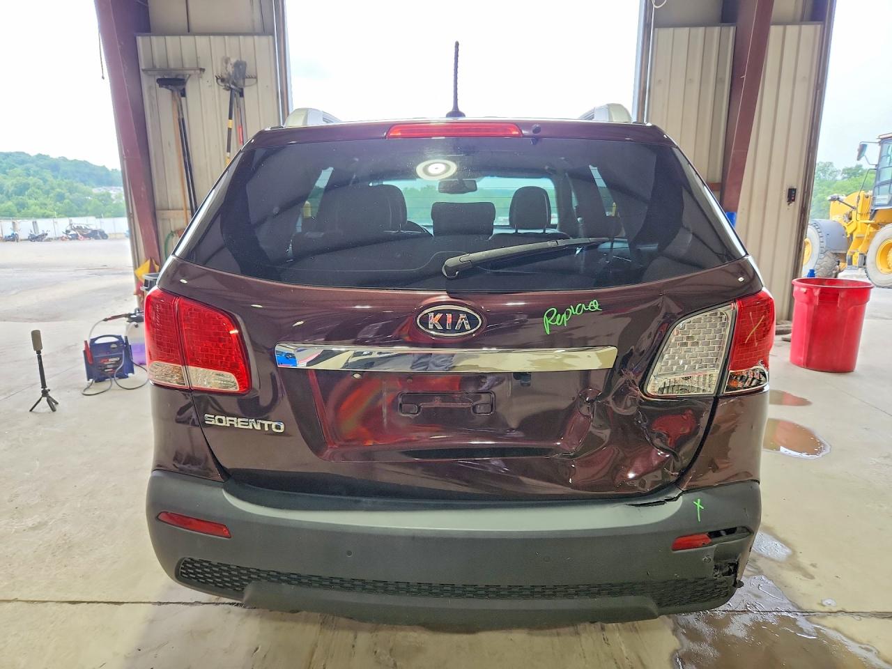 2011 KIA SORENTO