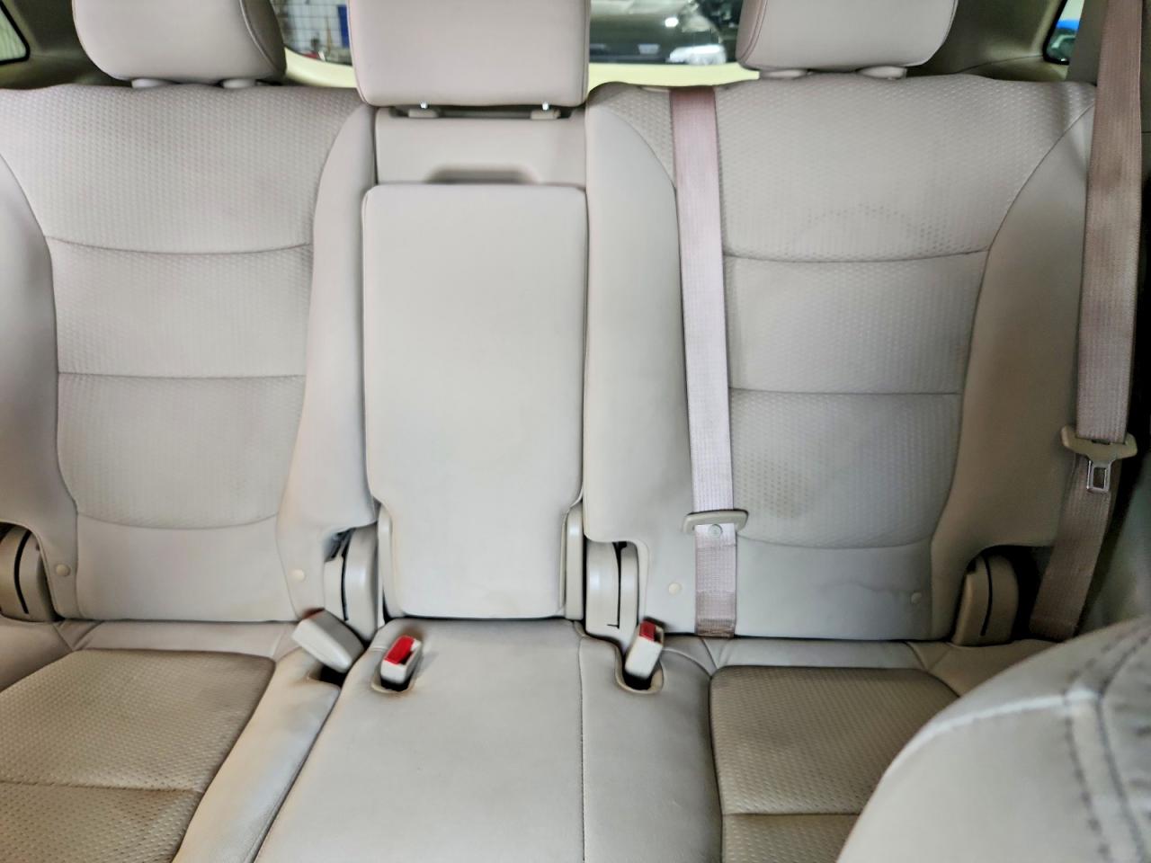 2011 KIA SORENTO