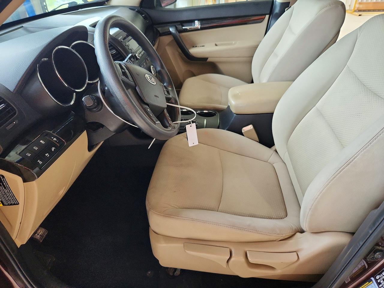2011 KIA SORENTO