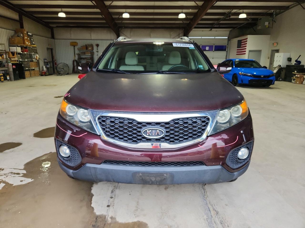 2011 KIA SORENTO