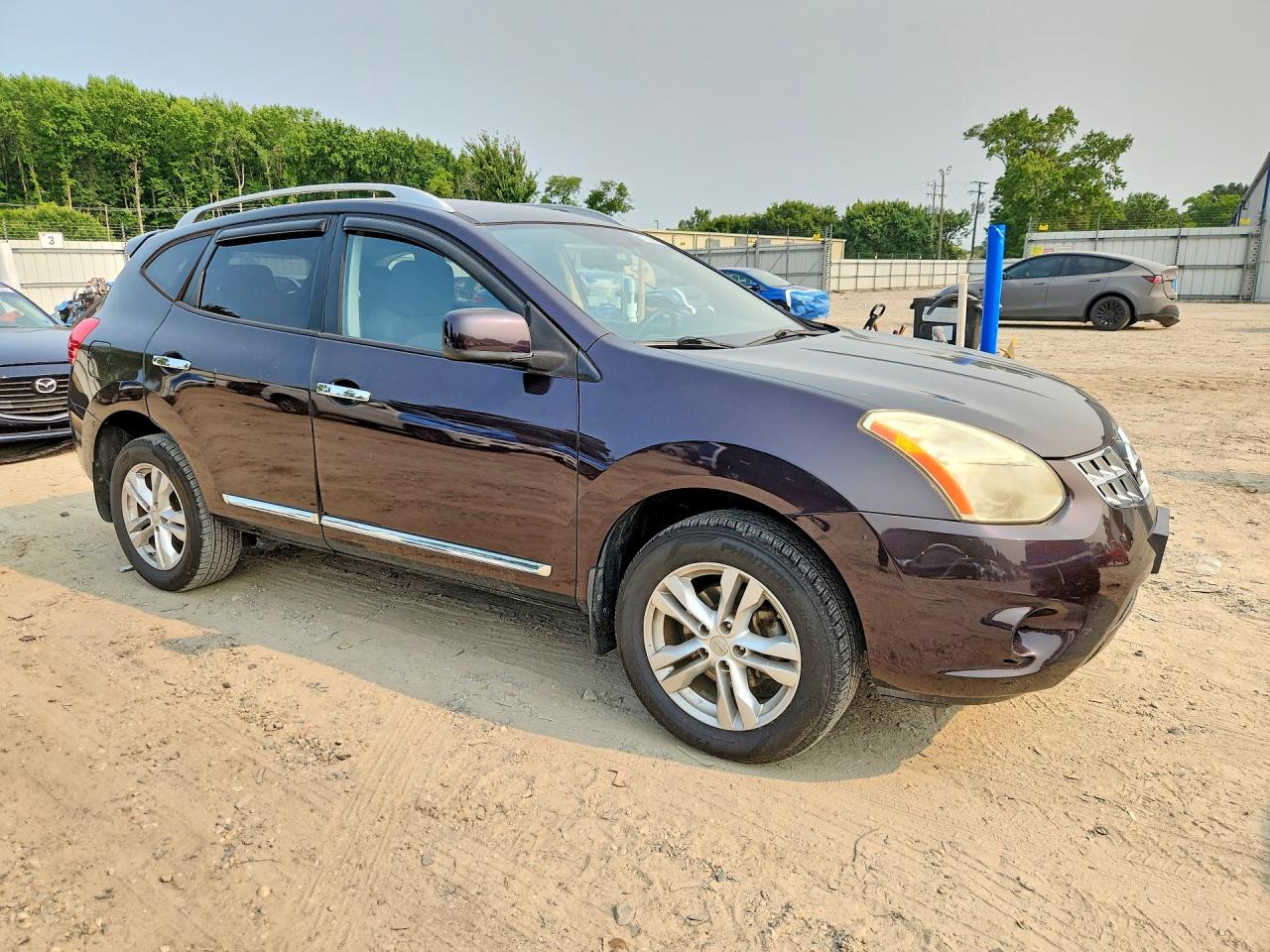 2013 NISSAN ROGUE