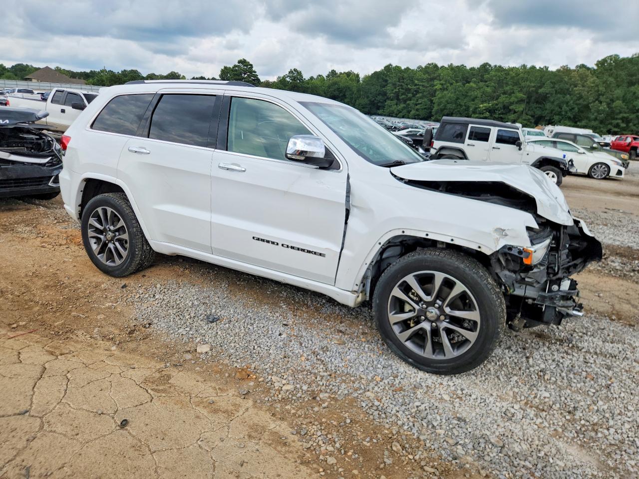 2017 JEEP GRAND CHER