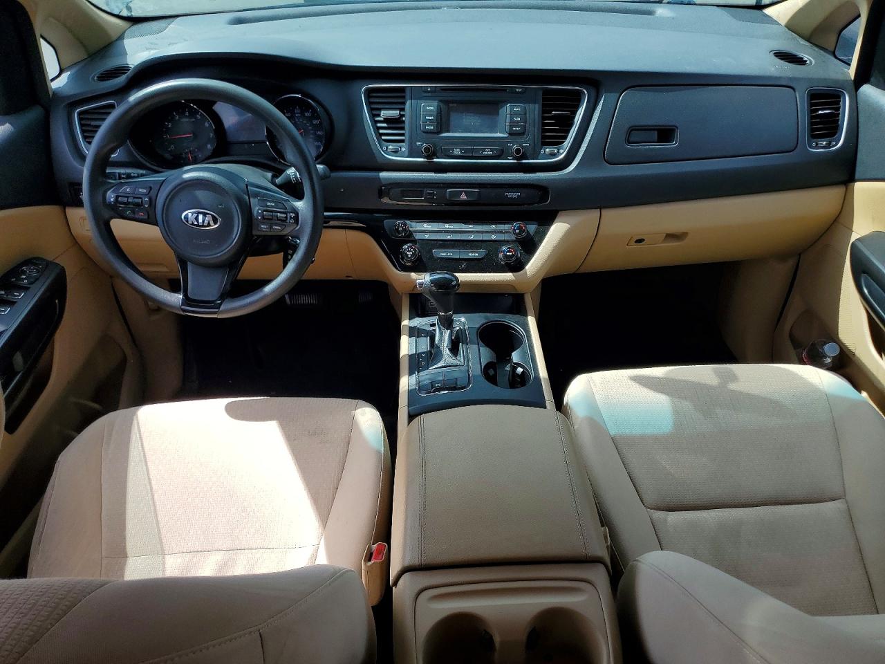 2016 KIA SEDONA