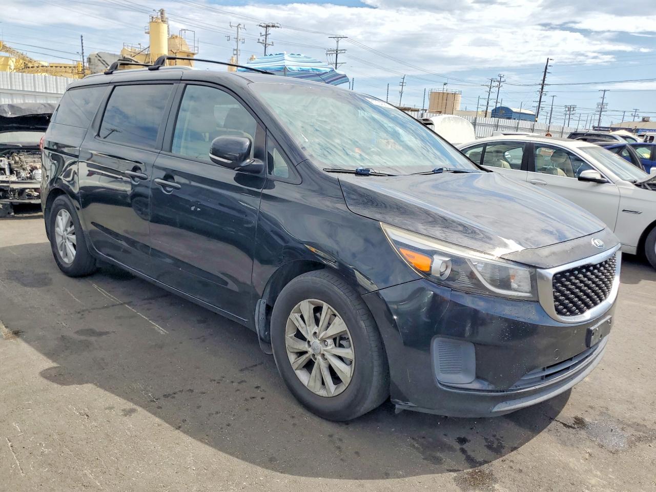 2016 KIA SEDONA