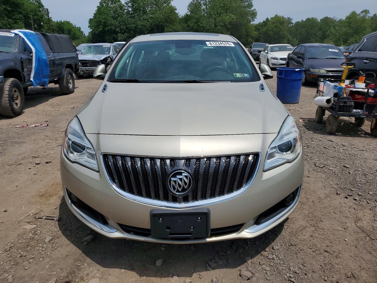 2016 BUICK REGAL