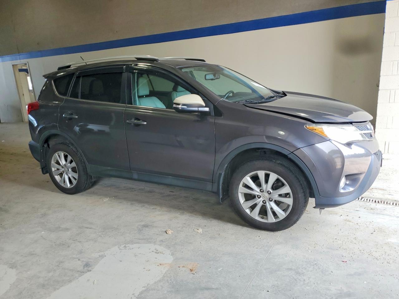 2014 TOYOTA RAV4