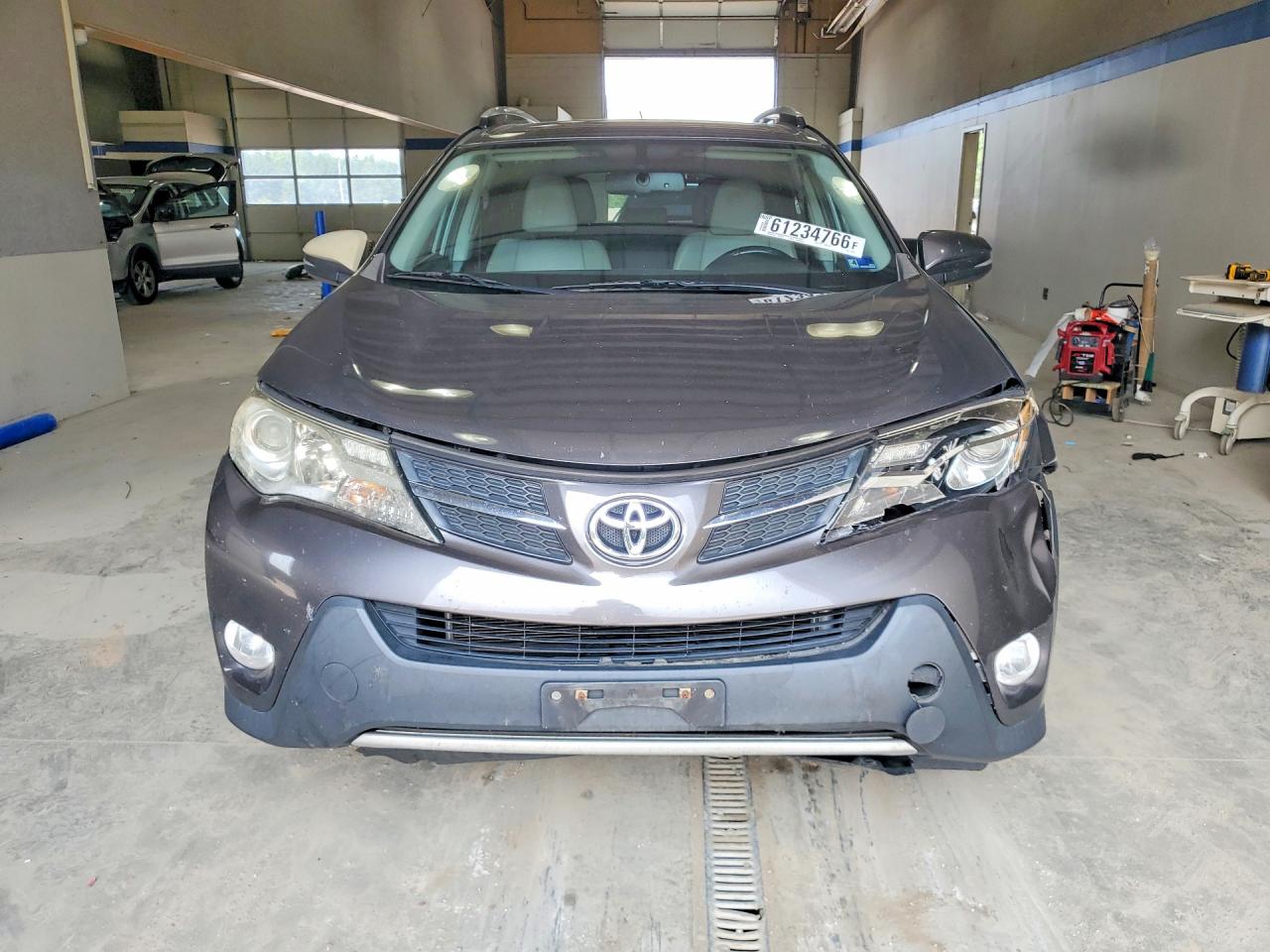 2014 TOYOTA RAV4