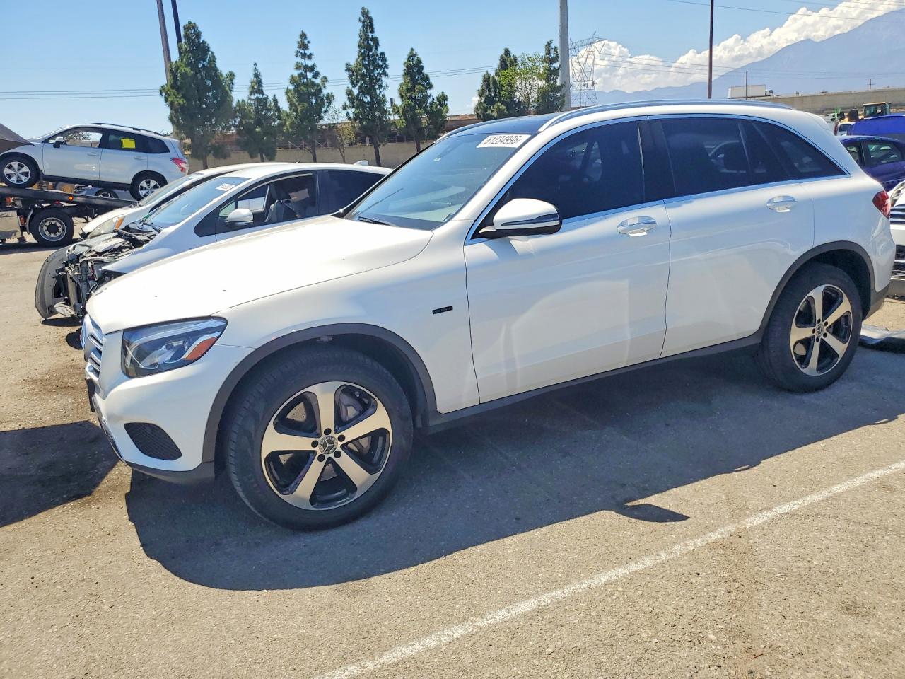 2019 MERCEDES-BENZ GLC-CLASS