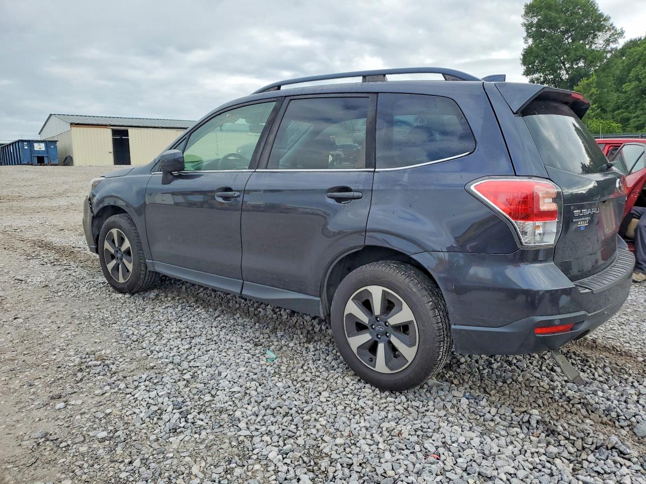2018 SUBARU FORESTER