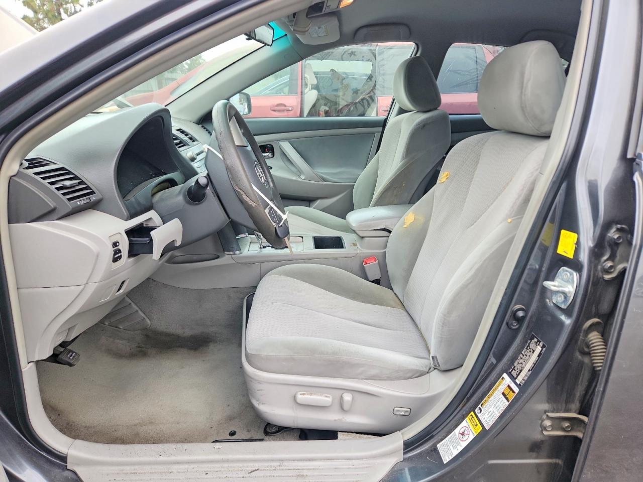 2011 TOYOTA CAMRY