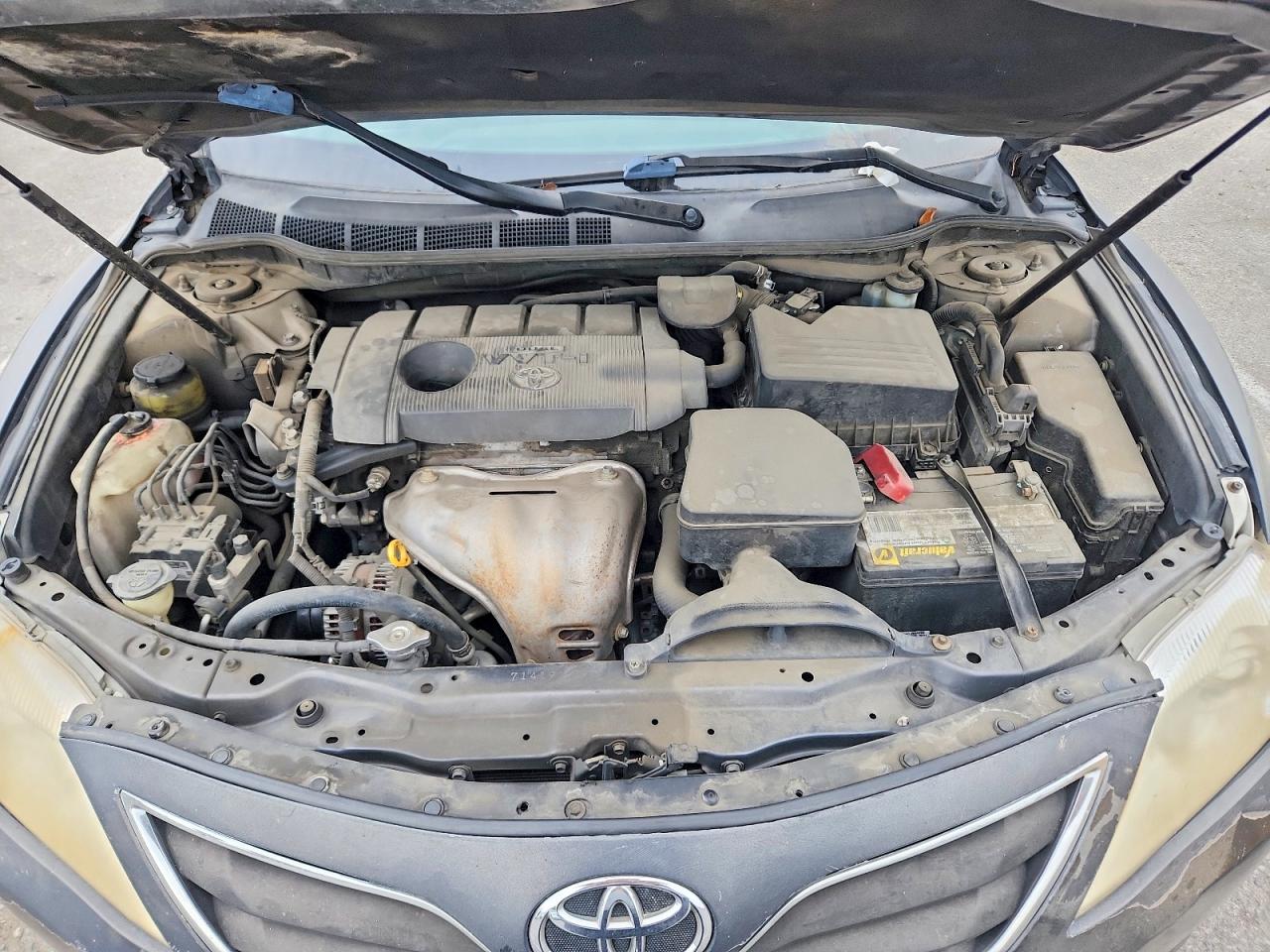 2011 TOYOTA CAMRY