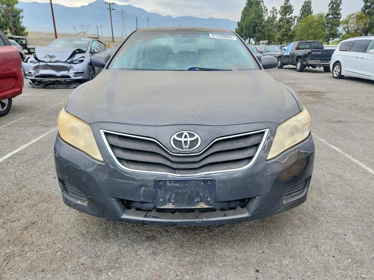 2011 TOYOTA CAMRY