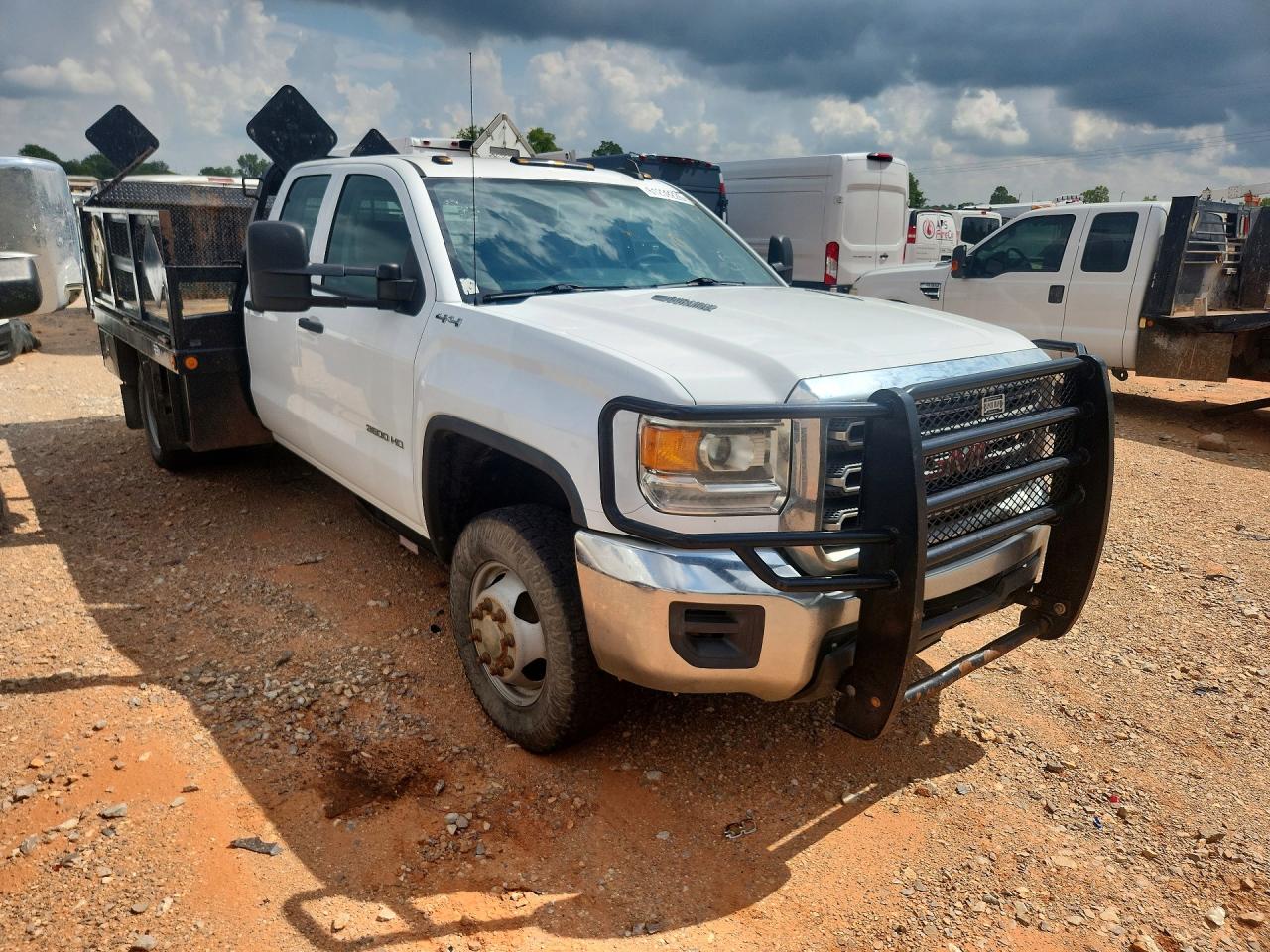 2016 GMC SIERRA