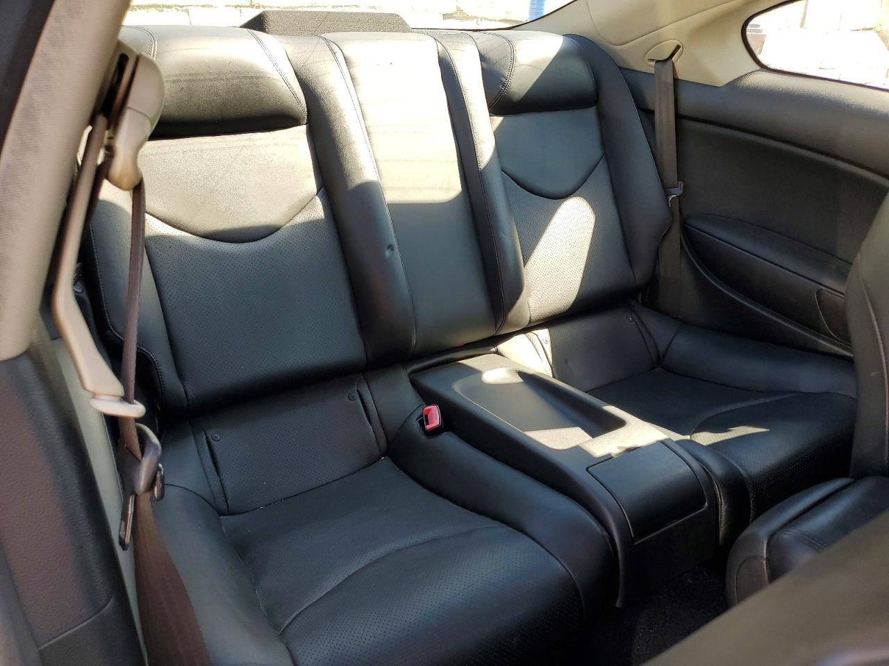 2010 INFINITI G37