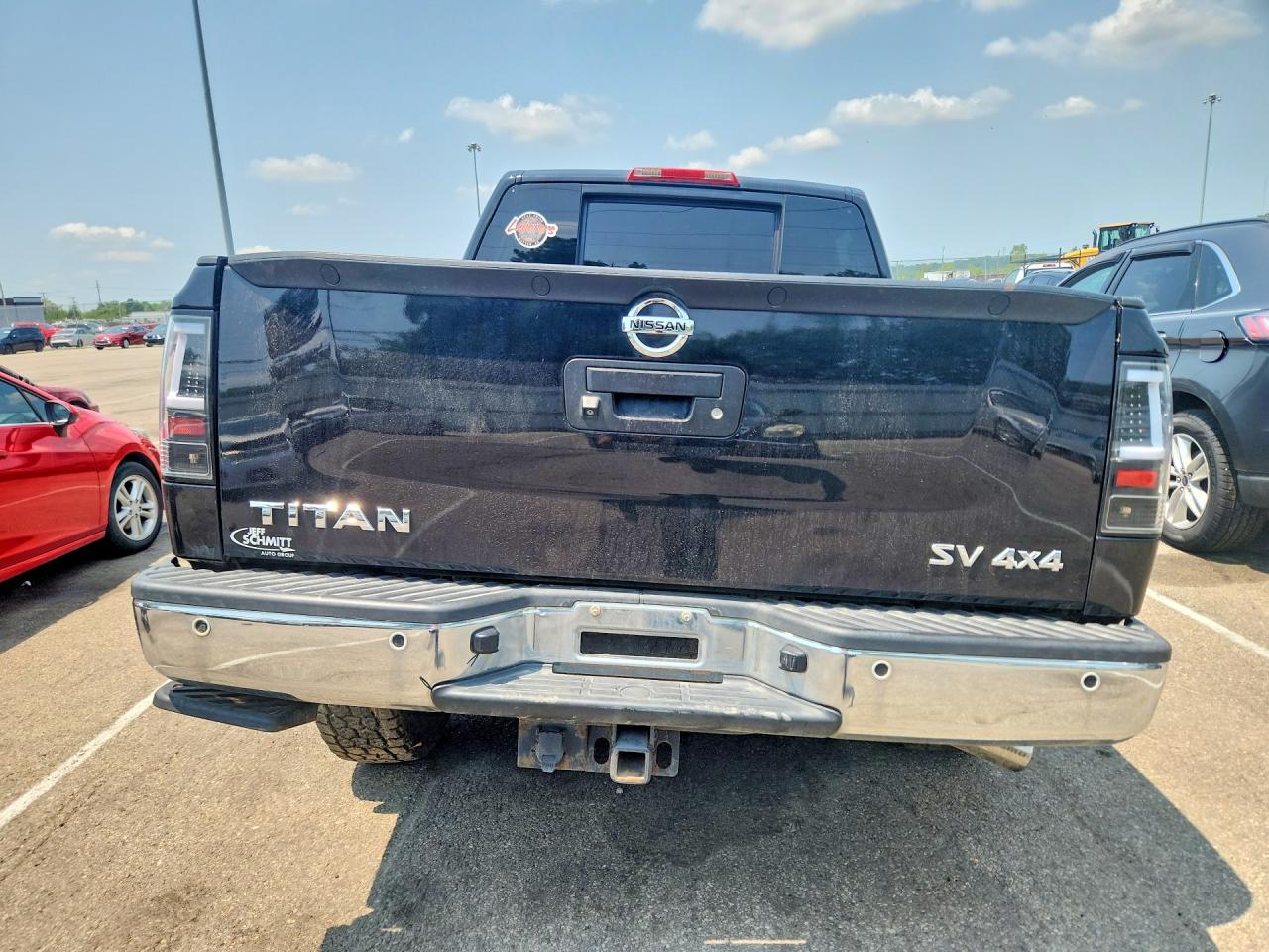 2013 NISSAN TITAN