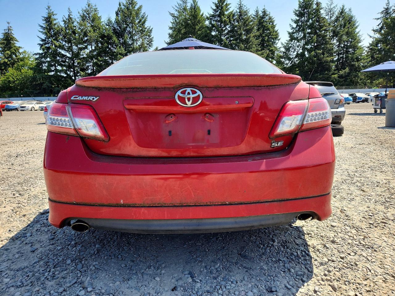 2010 TOYOTA CAMRY