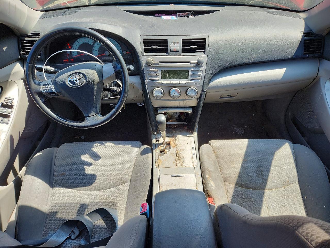 2010 TOYOTA CAMRY