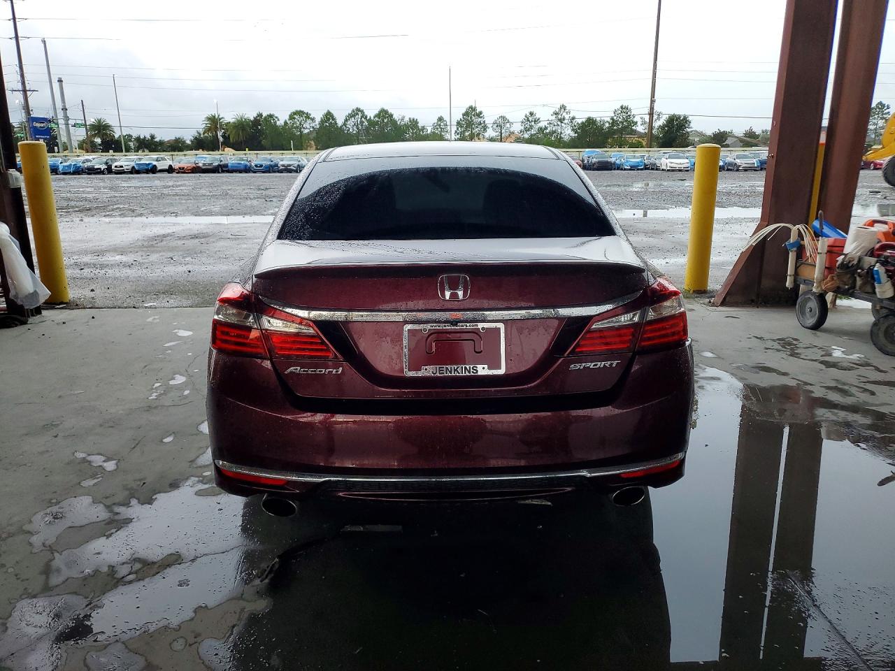 2017 HONDA ACCORD