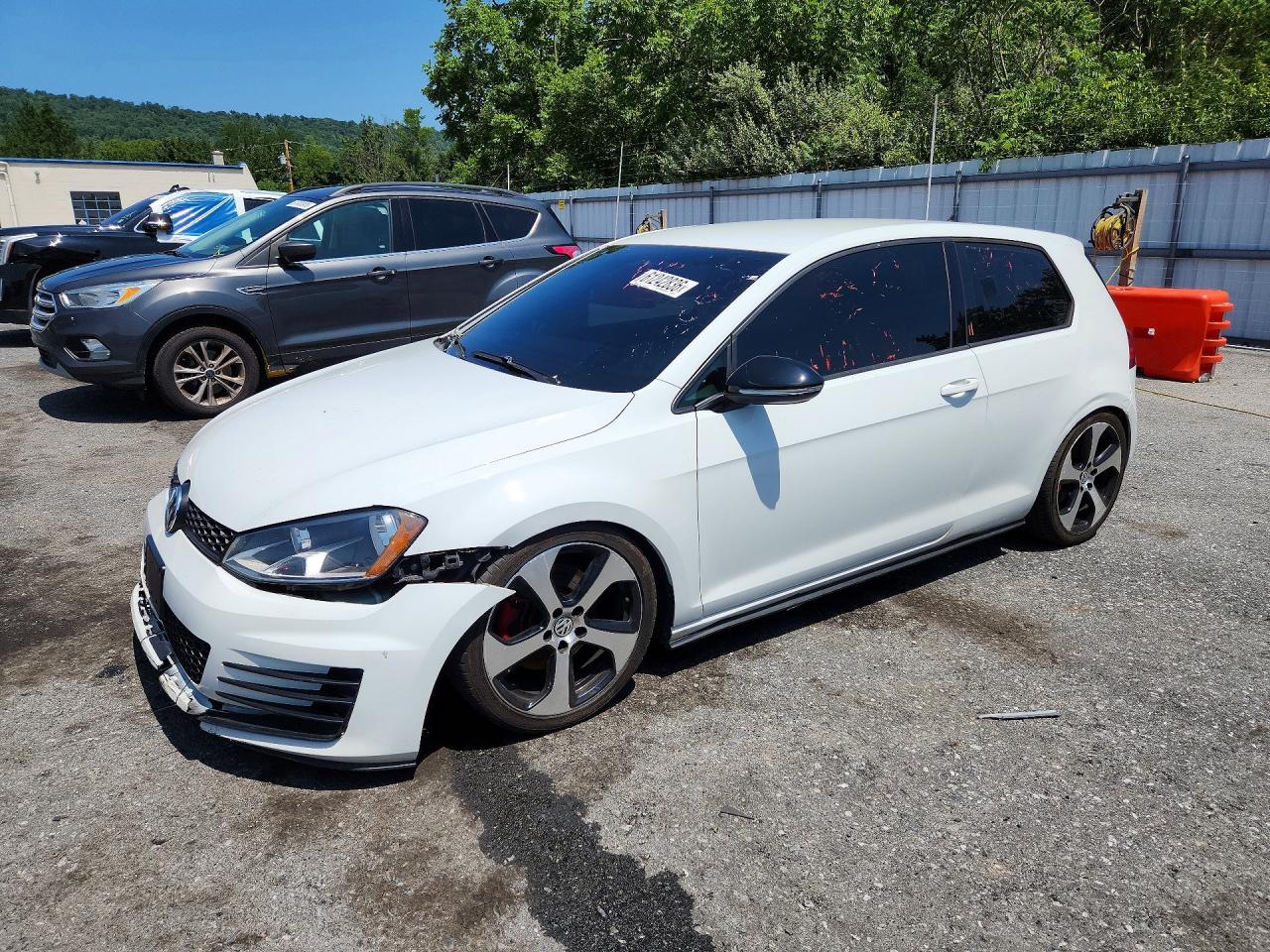 2015 VOLKSWAGEN GTI