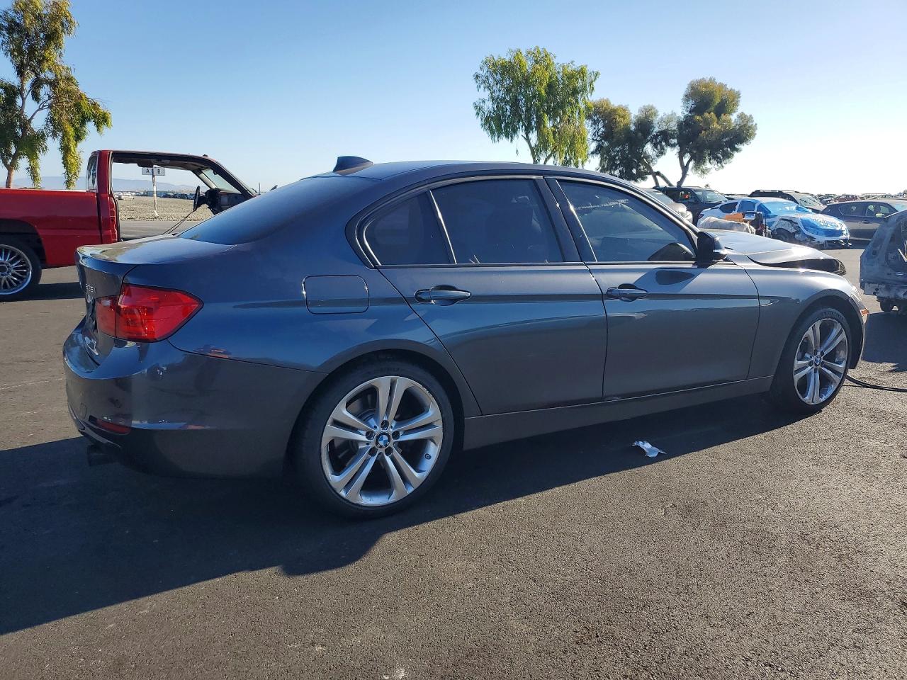 2012 BMW 3 SERIES