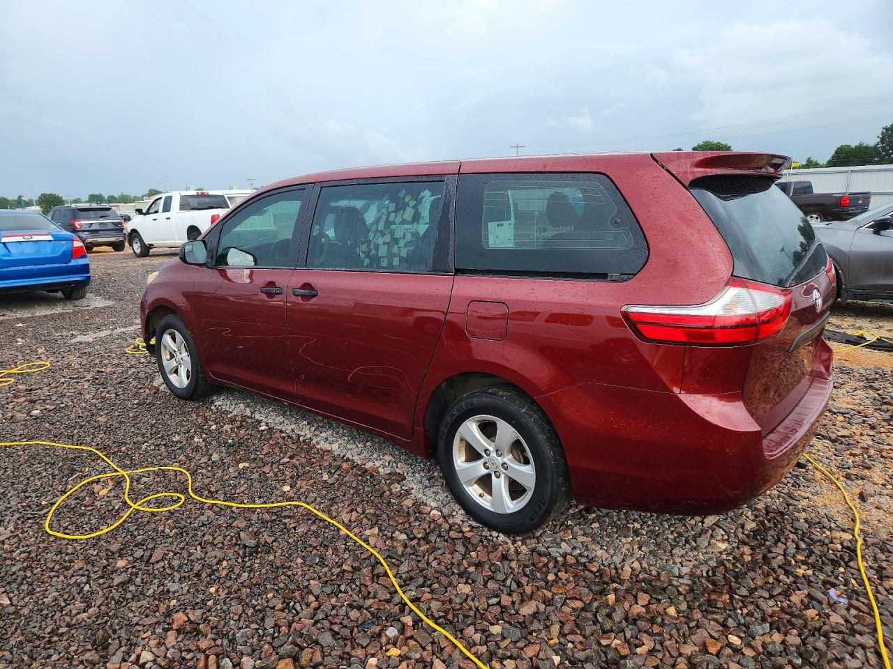 2017 TOYOTA SIENNA