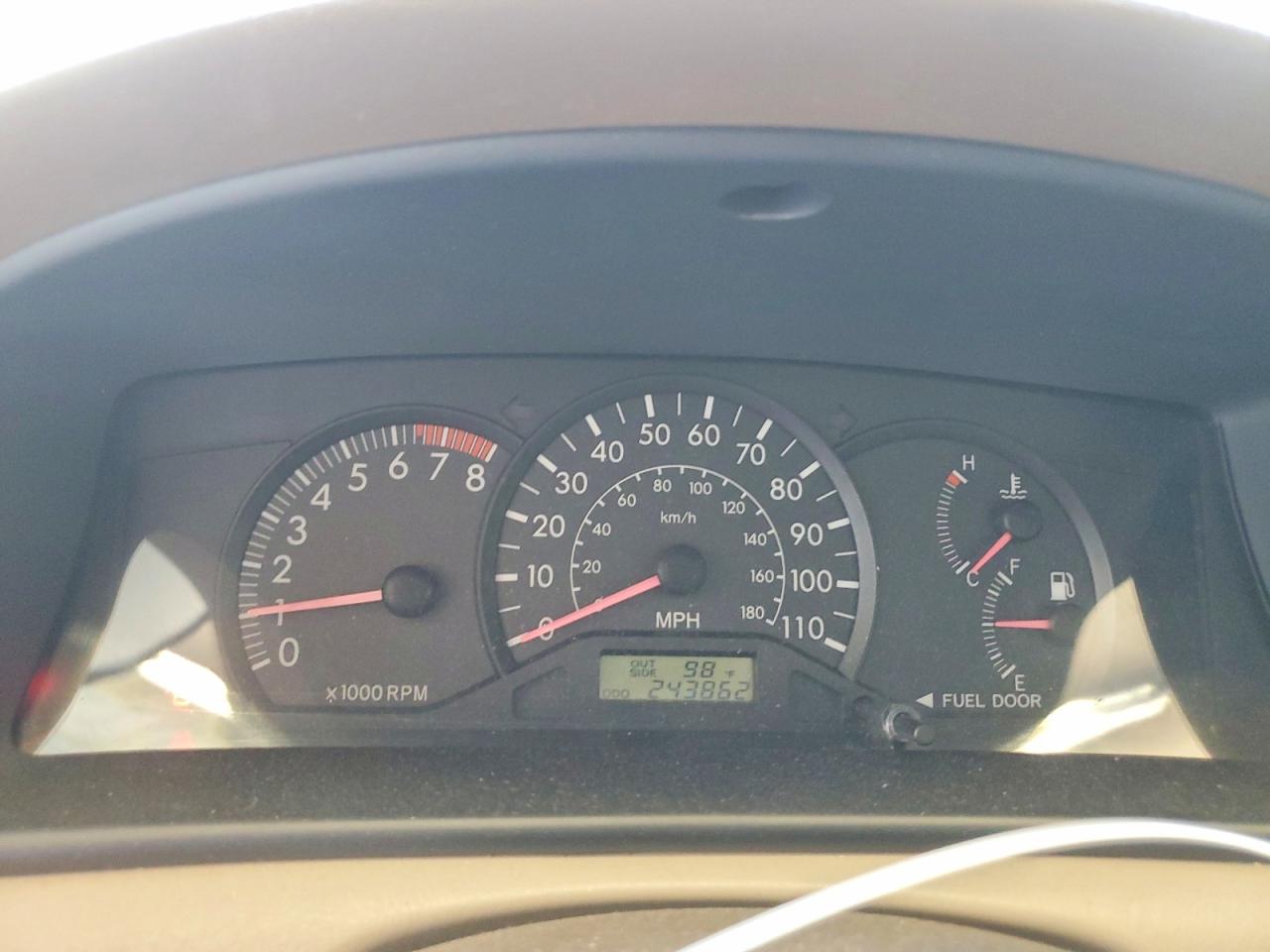 2005 TOYOTA COROLLA