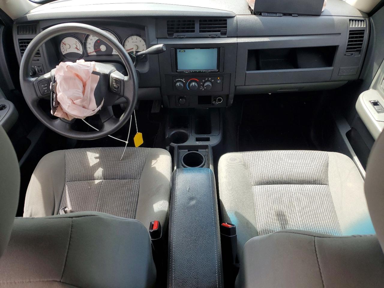 2011 DODGE DAKOTA