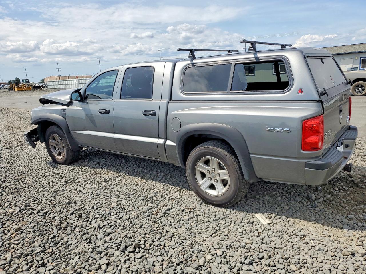 2011 DODGE DAKOTA