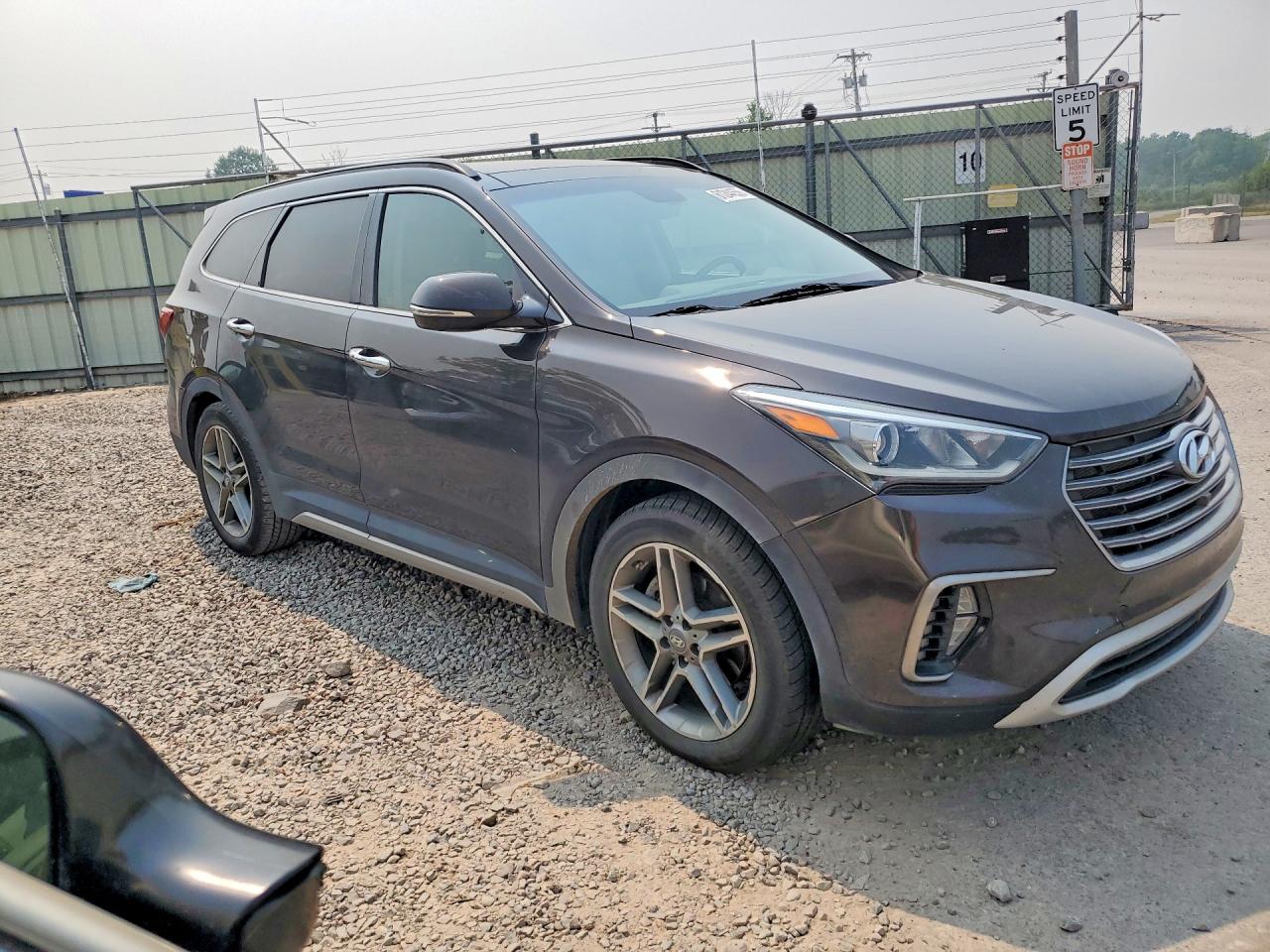 2017 HYUNDAI SANTA FE